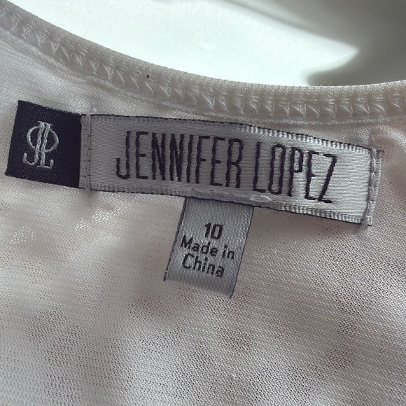 Jennifer Lopez lace sundress - Picture 3 of 3